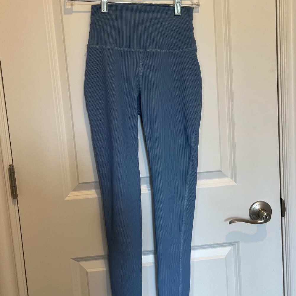 Five Dancwear Leggings